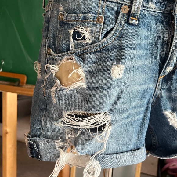Rag and Bone cut offs. Very distressed. Size 26. - Picture 10 of 11